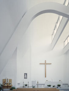 Alvar Aalto: chiesa di Santa Maria assunta a Riola (Bologna: foto di Aldo Amoretti)
