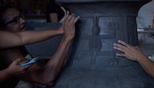 Apagada, di Alexandre Humbert e Unfold, DFA