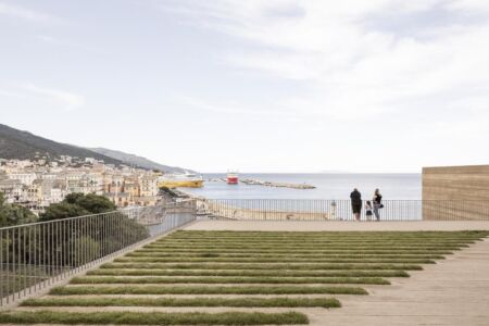 Mantinum (Agence Buzzo Spinelli e Antoine Dufour, © Celia Uhalde)