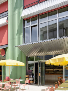 Wine storage into housing
© Philip Heckhausen