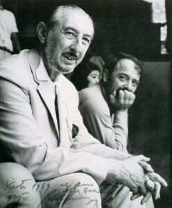 Carlo Scarpa e Aldo Businaro al Ryōan-ji, Kyoto - 1969 (© Archivio Businaro)