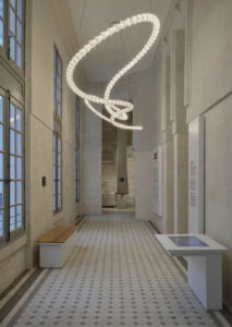 Le ciel lexical au-dessus de la cour du Jeu de paume, Villers-Cotterêts,
© Sébastien VERONESE