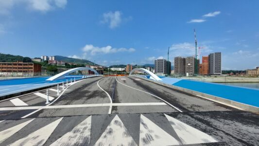 Il nuovo Puente San Ignacio di ZHA (© Laura Milan)