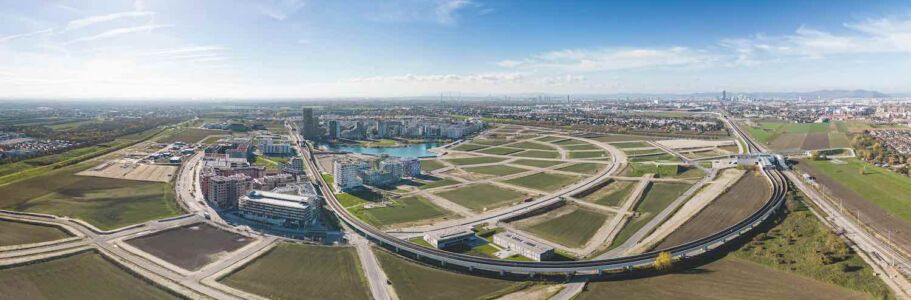 Panorama della città satellite con Vienna sullo sfondo
