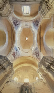 Interno del santuario della Madonna di Loreto, Montanaro (To)