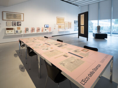 (© Vincenzo Labellarte - courtesy Fondazione MAXXI) foto di allestimento Torre Velasca, MAXXI, Roma (© Vincenzo Labellarte - courtesy Fondazione MAXXI)