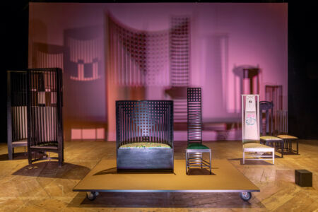 Archivio Cassina al coupe de théâtre, EDIT Napoli 2024 (© Eller Studio)