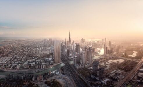 Vista a volo d'uccello di Dubai, con The Veil in primo piano (© RCR Arquitectes)