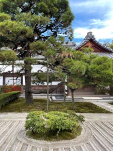 Il Tempio di Ginkaku-ji, Kyoto (© Riccardo Chiaro)