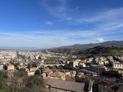 Vista sul fiume, Cosenza (© Lucia Pierro, Marco Scarpinato e Autonomeforme)