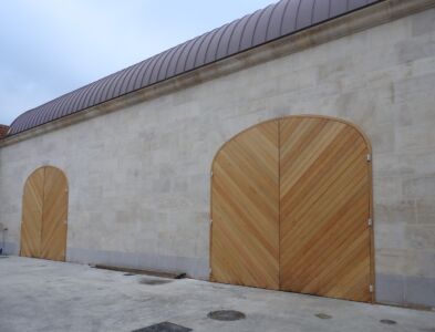 Perraudin, chai Leflaive, Puligny-Montrachet (© AAP)