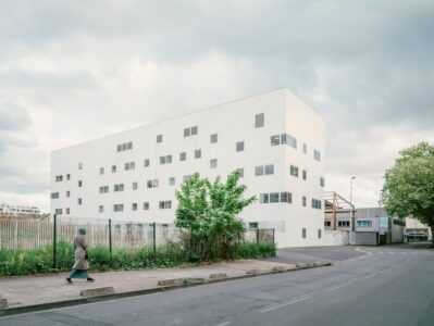 CNAM, Synergie, Saint-Denis, Francia, 2023 (© Aldo Amoretti, dal sito https://www.guervilly-mauffret.com/)