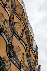 Casa Battló, 2025, parapetti prima del restauro (©Pere Vives)