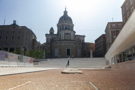 Roma, Piazza Augusto Imperatore, Francesco Cellini, 2025 (© MonkeyS Video Lab)