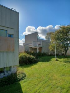 Juha Leiviskä, il complesso parrocchiale di Kirkkonummi