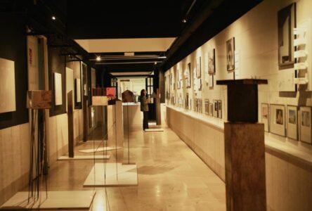 allestimento della mostra “Studio MC2AA. Forma Relazione”, Roma, Sapienza, 2025