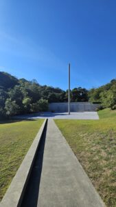 Lee Ufan Museum, stele, Tadao Ando, Naoshima (© Matteo Vercelloni)