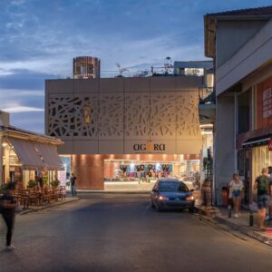 Mercato pubblico di Larnaka (© Tsolakis + Partners)