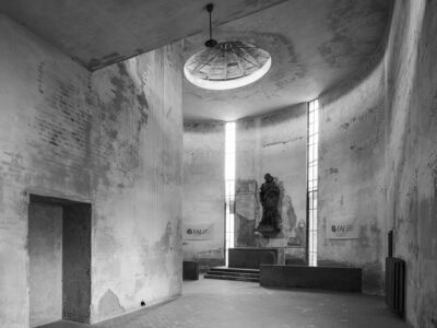 Ignazio Gardella, Chiesa del Sanatorio, V.E. III interno, 1929-1934, Alessandria (© Marco Introini)