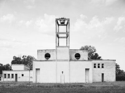 Ignazio Gardella, Chiesa del Sanatorio, V.E. III interno, 1929-1934, Alessandria (© Marco Introini)