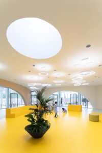 L'interno della Scuola dei Desideri “Mario Silvestri”, Pacentro (© Walter Vecchio)