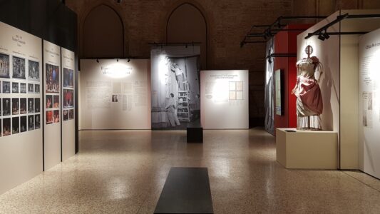 Allestimento "Olimpichetto. Il ritorno di un ambasciatore", Basilica Palladiana, Vicenza (© Studio Gabbiani & Associati)