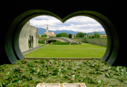 Tomba Brion, San Vito di Altivole, Carlo Scarpa 1970-75