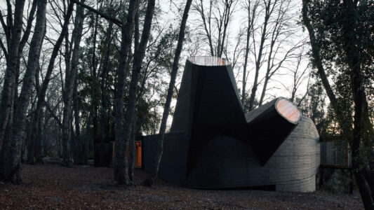 Priztker 2026, Smiljan Radić Clarke, Casa del Poema dell'Angolo Retto (© Cristobal Palma)