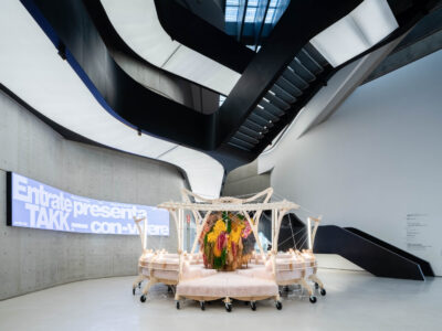 MAXXI_ENTRATE_TAKK_Con-vivere_DivanoCollettivo