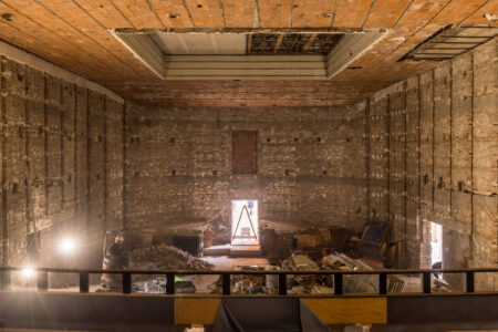 Demolizioni dell'ex Cinema Corso, Vicenza (© Marco Zorzanello, Fondazione Roi)