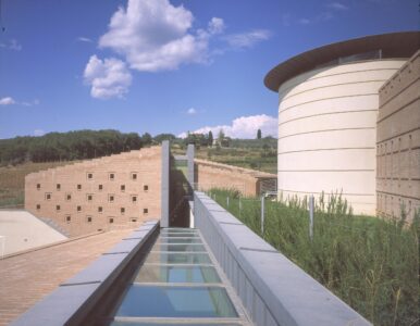 Complesso per la vinificazione nel Chianti Classico a Monti