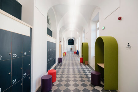 Scuola secondaria di I grado,
Giovanni Pascoli, Torino
(Silvia Minutolo, Marco Giai Via)
© Andrea Guermani