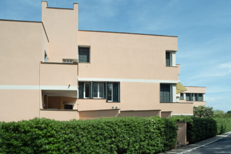 Pineta di Arenzano, comparto residenziale Il Roccolo, Vico Magistretti, 1964 (© Emanuele Piccardo)