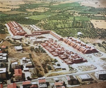 Foto area dell'insedimanento nel 1977 (da "L'architettura. Cronache e storia")