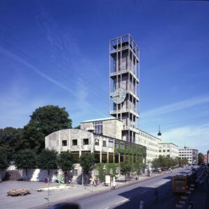 Municipio di Aarhus, Arne Jacobsen e Erik Møller. 1942, Aarhus, Danimarca (© Yukio Yoshimura)