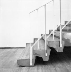 PAC Milano, fotografia della scala, Giorgio Casali, Università Iuav di Venezia, Archivio Progetti, Fondo Giorgio Casali