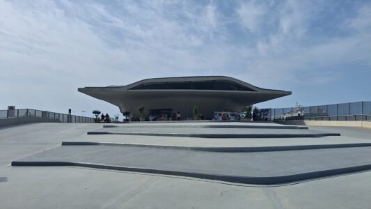 Salerno, Stazione marittima, Hadid (© Christian De Iuliis)
