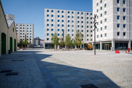 Milano, Scalo di Porta Romana, studentato ex Villaggio Olimpico, 2026 (©Alberto Fanelli, courtesy Threeditions)